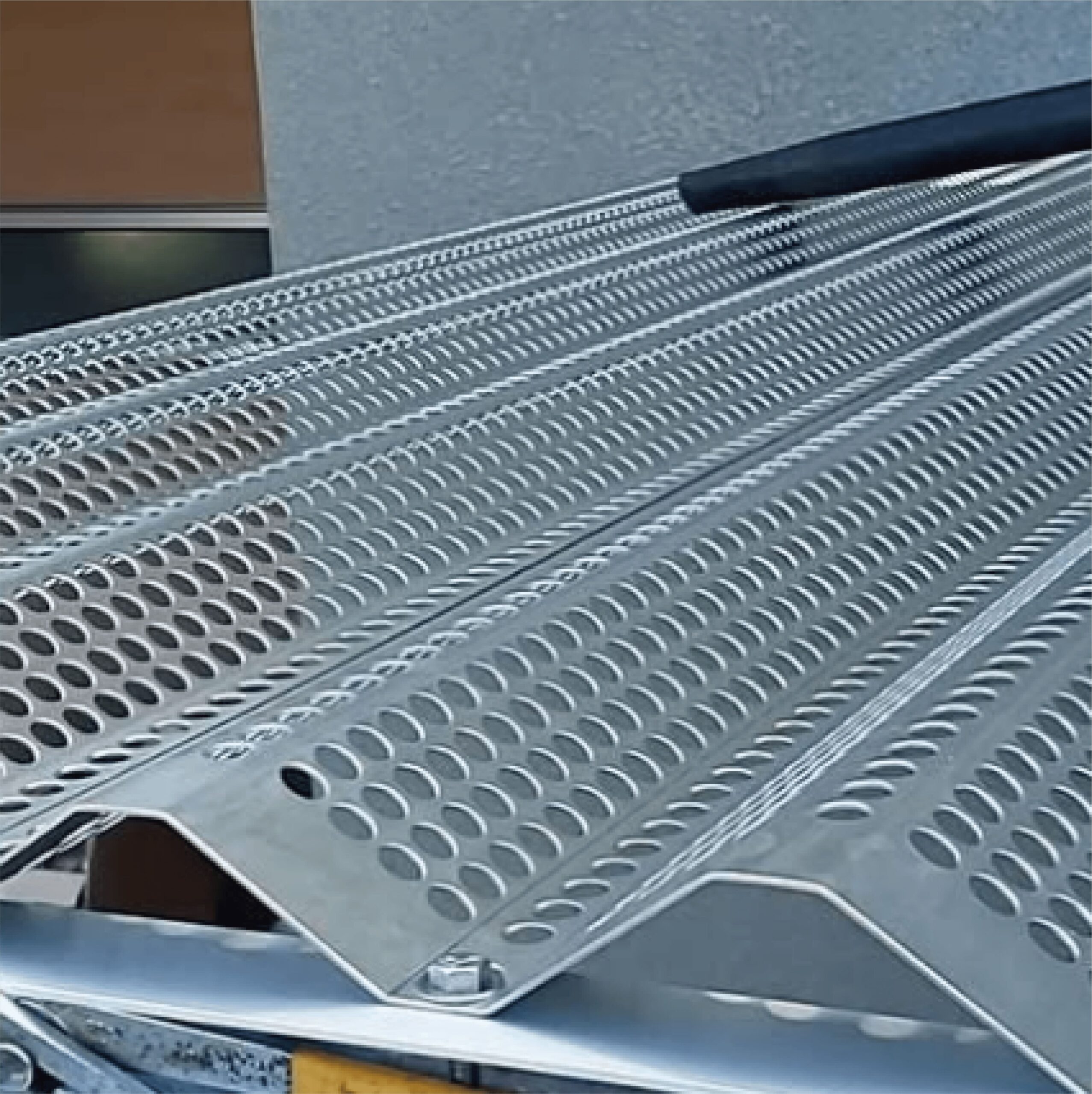 折半屋根｜Segmented roof